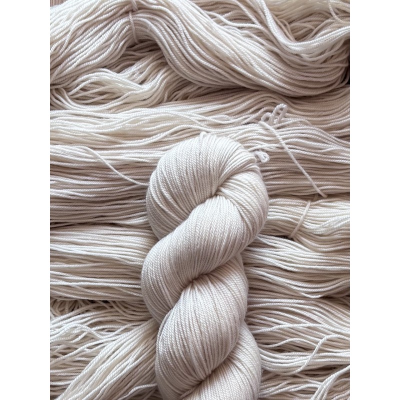 Twisty Merino - Oat Milk