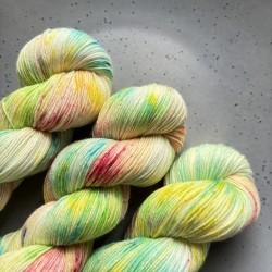 Bamboorino - Rainbow Sprinkle Cake