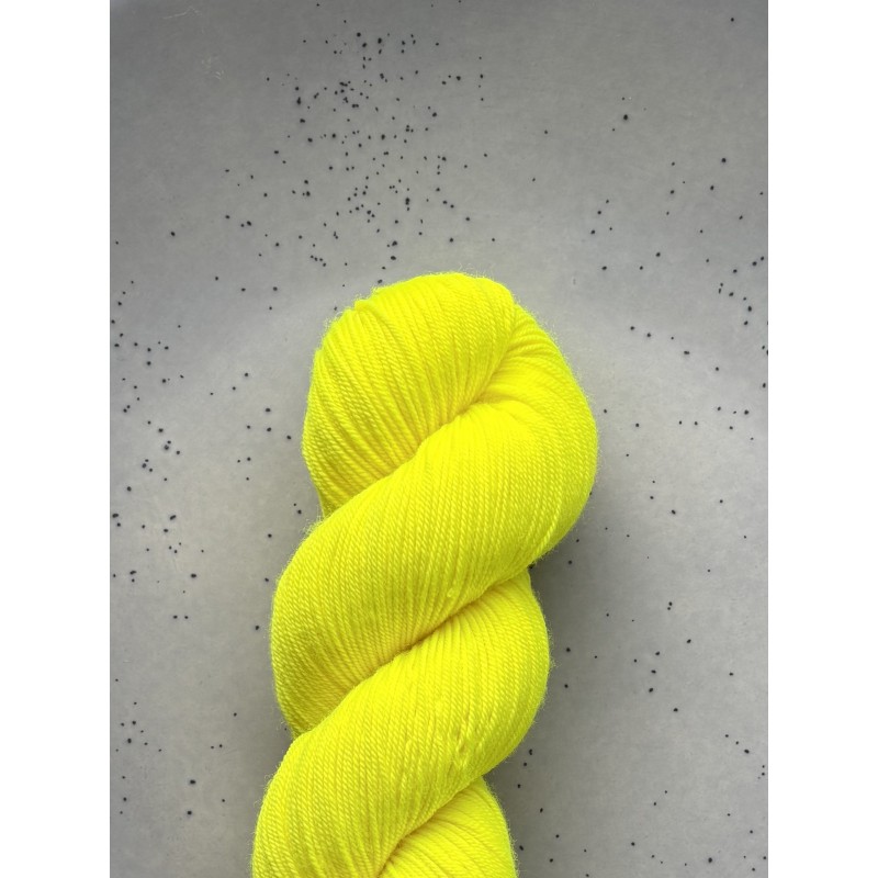 Twisty Merino - Neon Yellow